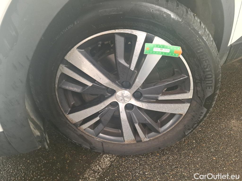  Peugeot  5008  Allure Business 1.5 HDi 130CV BVA8 E6d #39