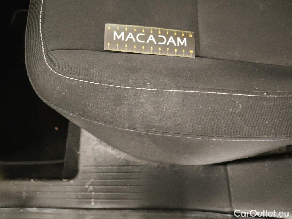  Renault  Captur  II Business 1.5 dCi 95CV BVM6 E6dT #9