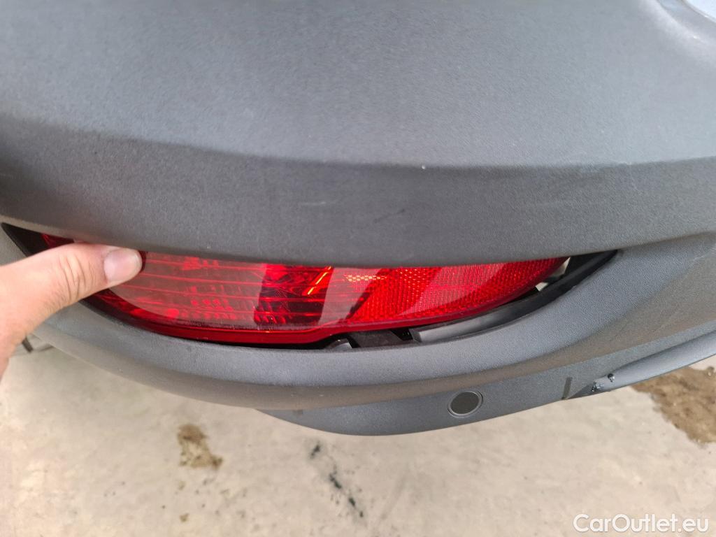  Peugeot  5008  Allure 1.5 HDi 130CV BVA8 E6dT #39