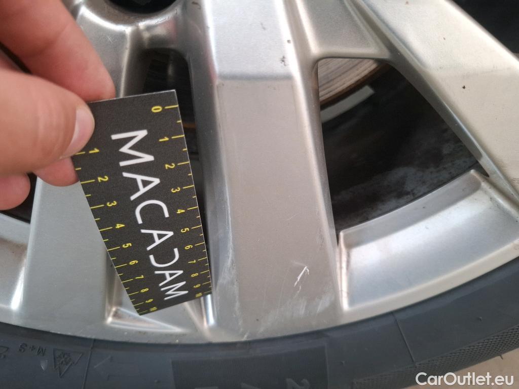  Peugeot  5008  Active Business 1.5 HDi 130CV BVA8 7 Sieges E6d #38