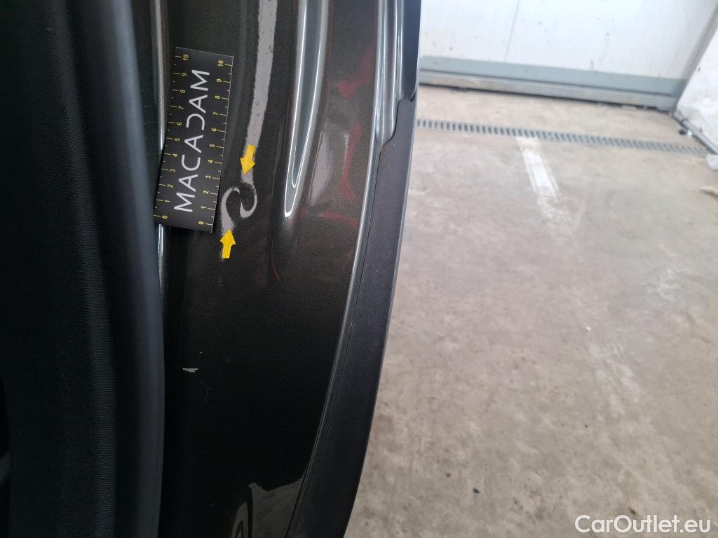  Peugeot  5008  Active Business 1.5 HDi 130CV BVA8 7 Sieges E6d #42