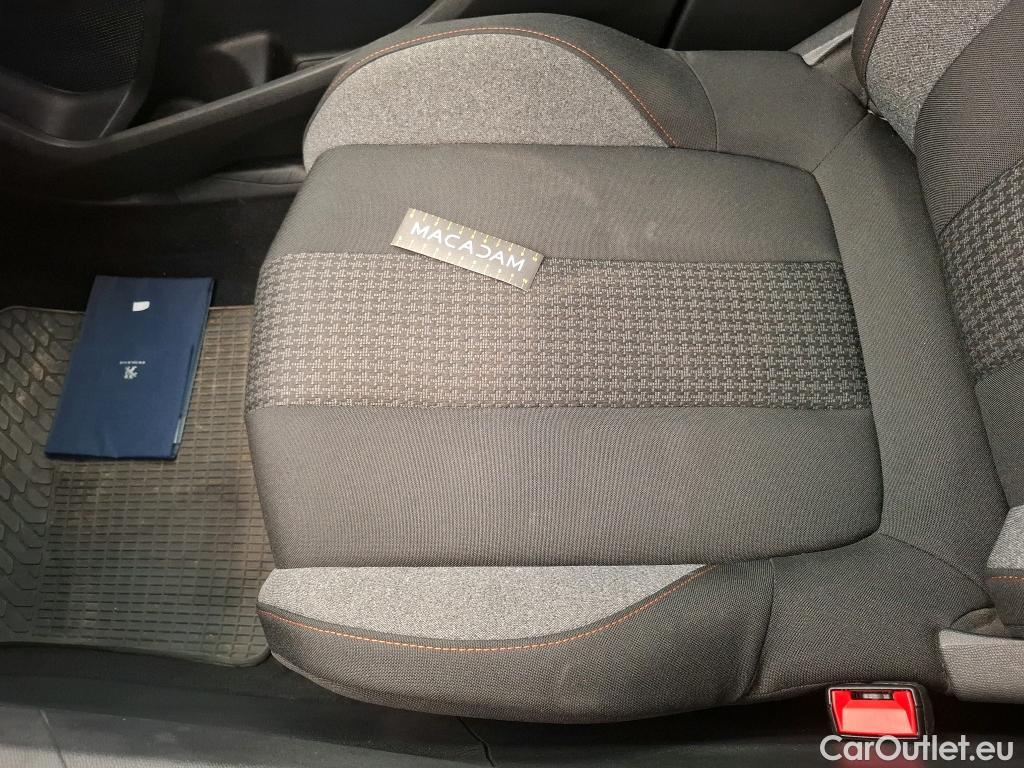  Peugeot  5008  Active Business 1.5 HDi 130CV BVA8 7 Sieges E6d #46