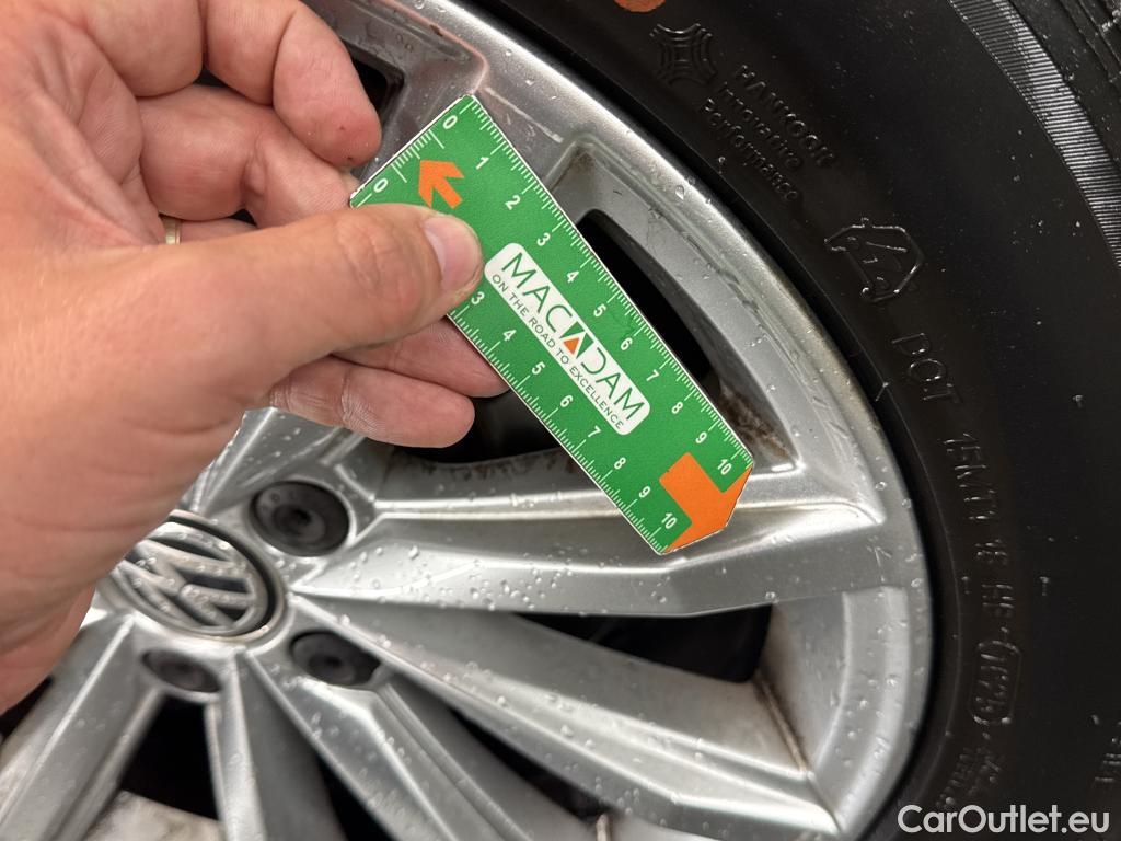  Volkswagen  Passat VOLKSWAGEN  SW / 2019 / 5P / Break 2.0 TDI EVO 150 DSG7 SW LOUNGE #20