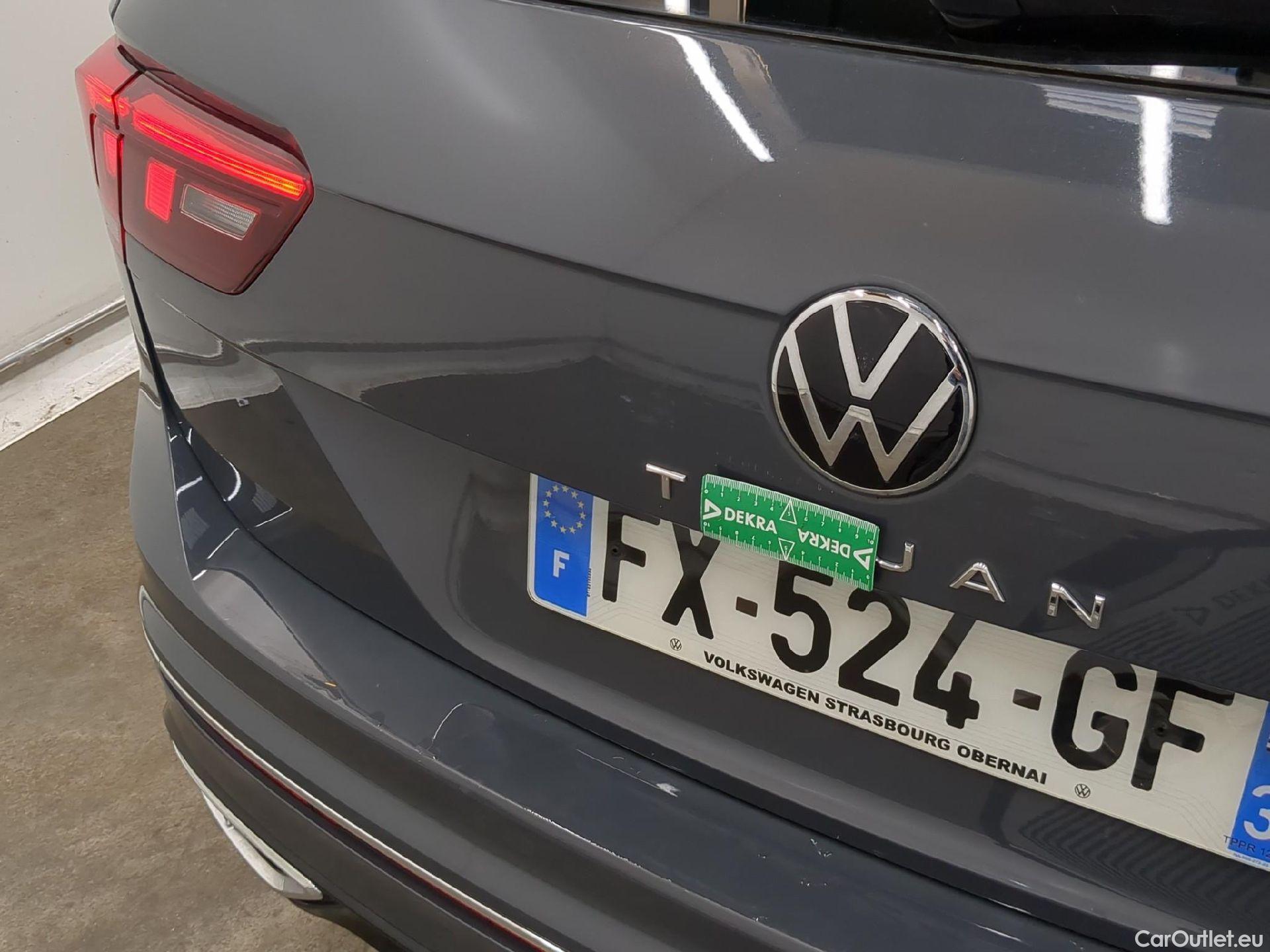  Volkswagen  Tiguan VOLKSWAGEN  / 2020 / 5P / SUV 2.0 TDI 150 DSG7 R-Line #27