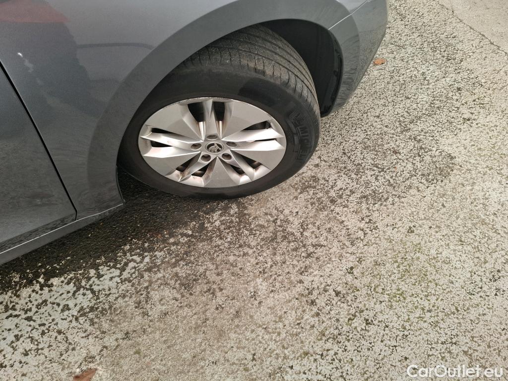  Skoda  Octavia  Break Business 2.0 TDI 150CV BVA7 E6d #10