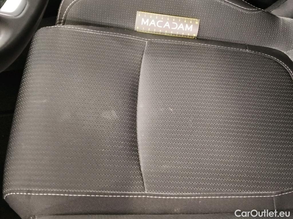  Renault  Megane  IV Grandtour Business 1.5 dCi 115CV BVA7 E6d #48