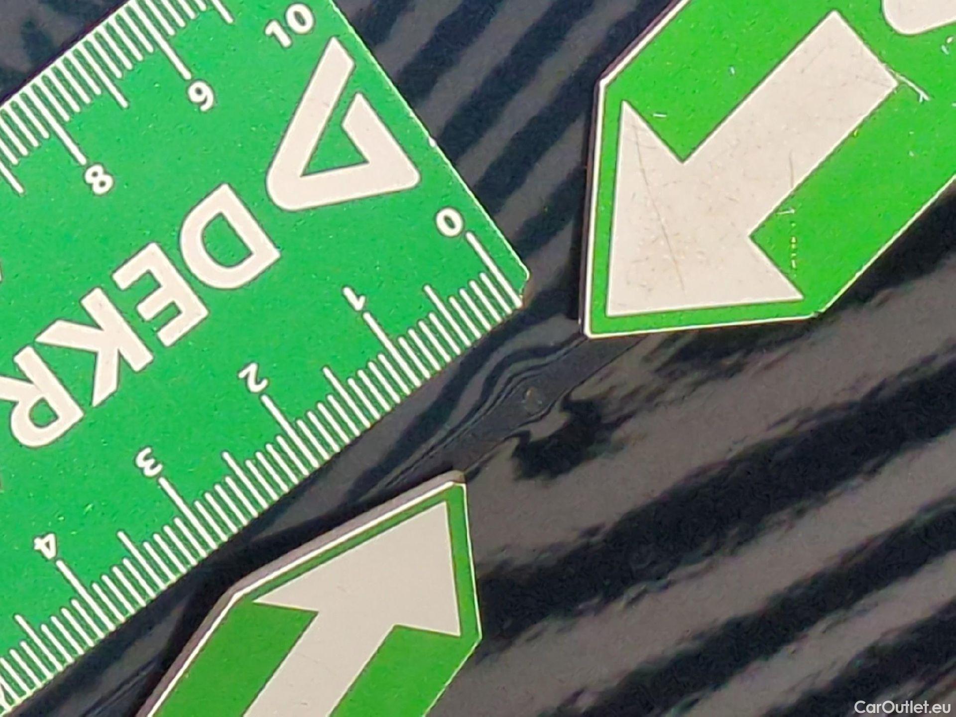  Volkswagen  Tiguan VOLKSWAGEN  / 2020 / 5P / SUV 2.0 TDI 150 DSG7 Life Business #13