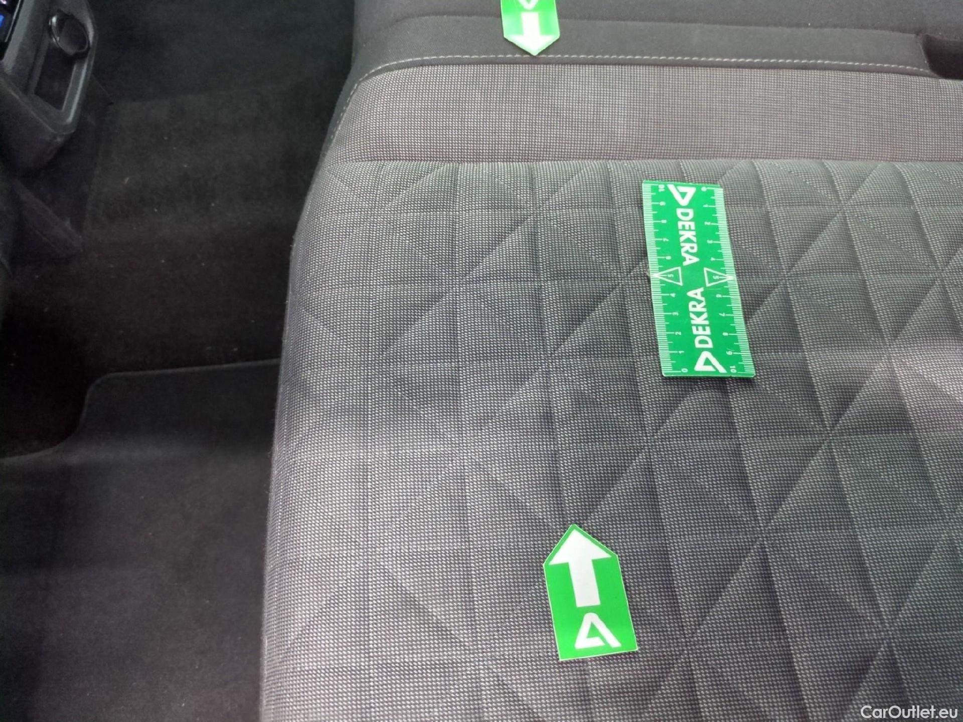  Volkswagen  Tiguan VOLKSWAGEN  / 2020 / 5P / SUV 2.0 TDI 150 DSG7 Life Business #3