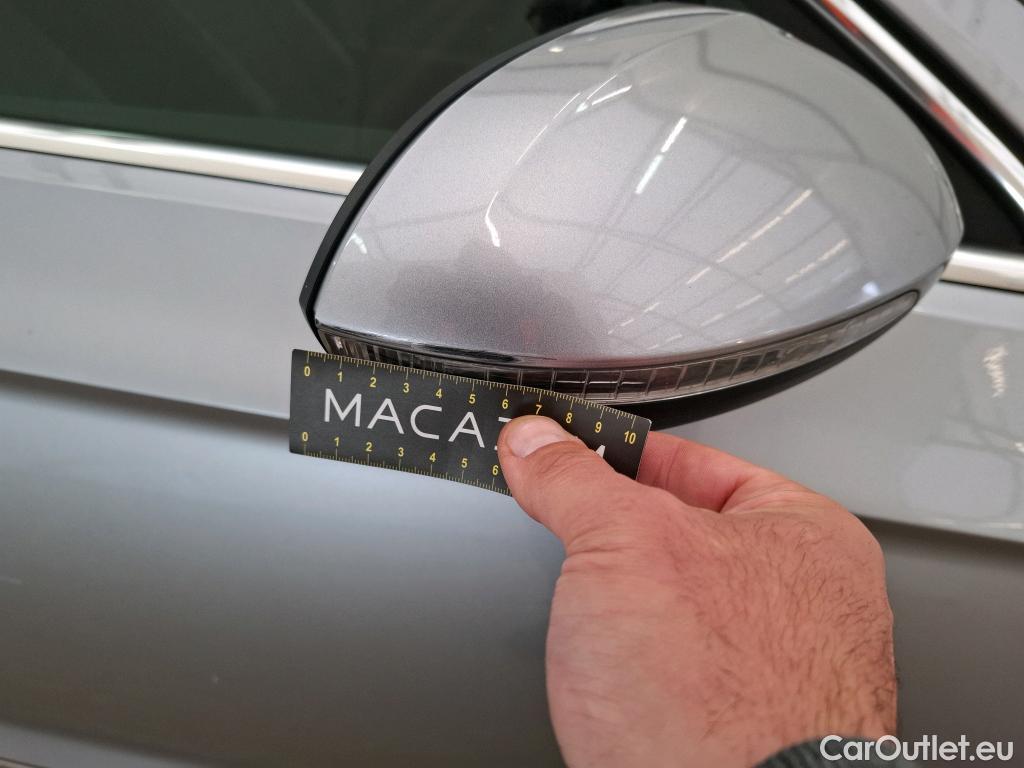  Volkswagen  Passat VOLKSWAGEN  SW / 2019 / 5P / Break 2.0 TDI 150 SCR DSG7 SW LOUNGE #22