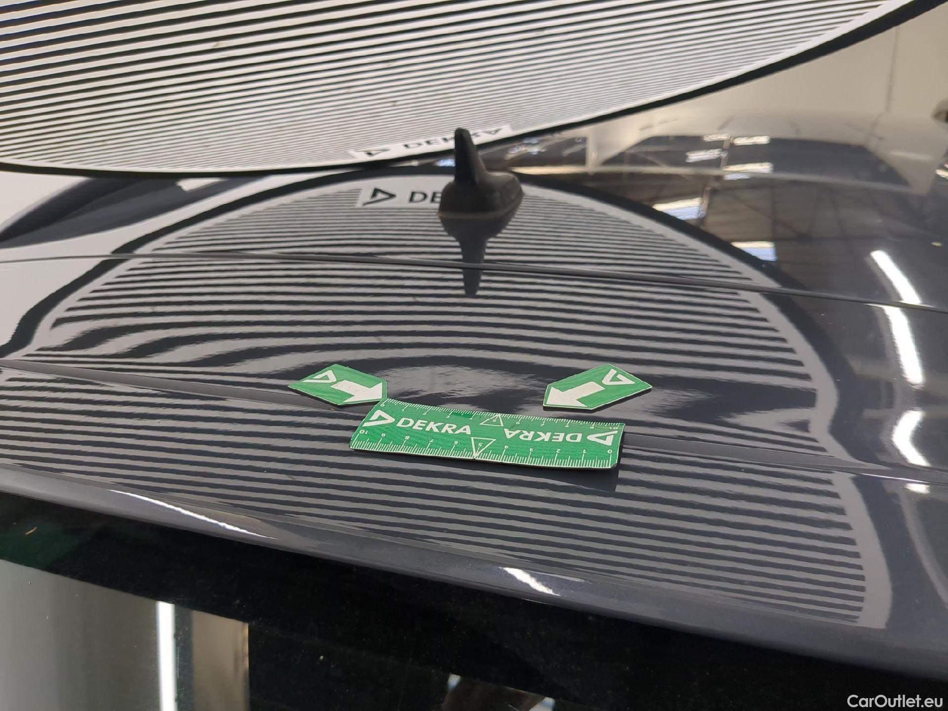  Volkswagen  Tiguan VOLKSWAGEN  / 2020 / 5P / SUV 2.0 TDI 150 DSG7 R-Line #14