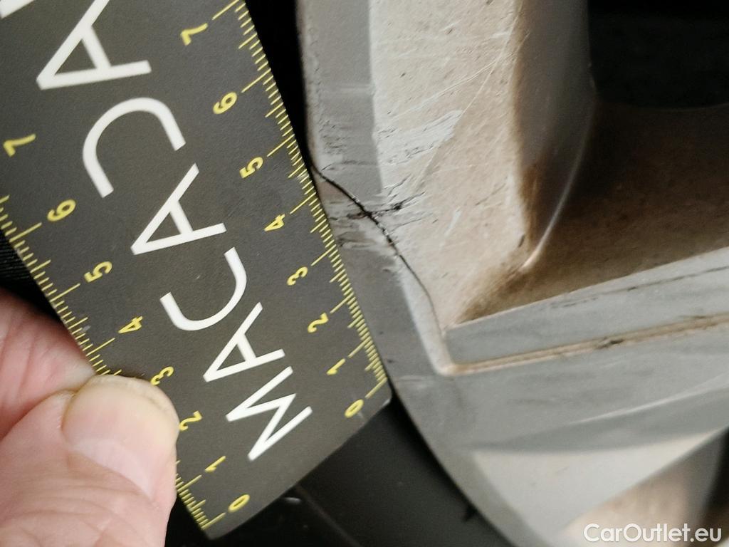  Renault  Megane  IV Grandtour Business 1.5 dCi 115CV BVA7 E6d #42