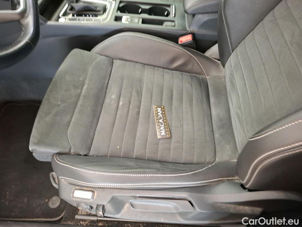  Volkswagen  Passat VOLKSWAGEN  SW / 2019 / 5P / Break 2.0 TDI 150 SCR DSG7 SW LOUNGE #19
