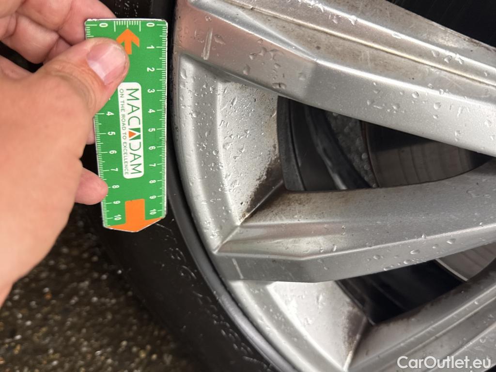  Volkswagen  Passat VOLKSWAGEN  SW / 2019 / 5P / Break 2.0 TDI EVO 150 DSG7 SW LOUNGE #15