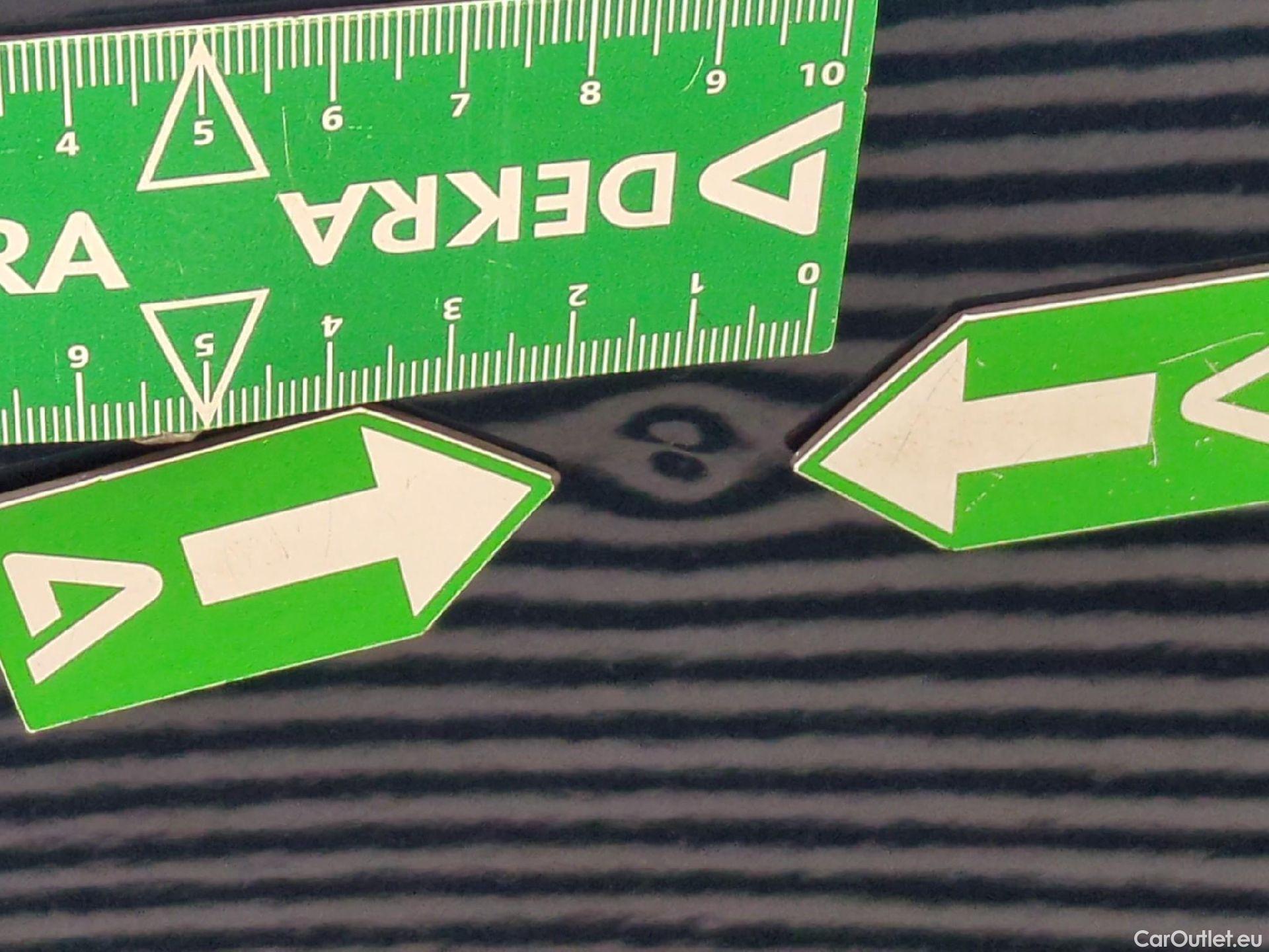  Volkswagen  Tiguan VOLKSWAGEN  / 2020 / 5P / SUV 2.0 TDI 150 DSG7 Life Business #16