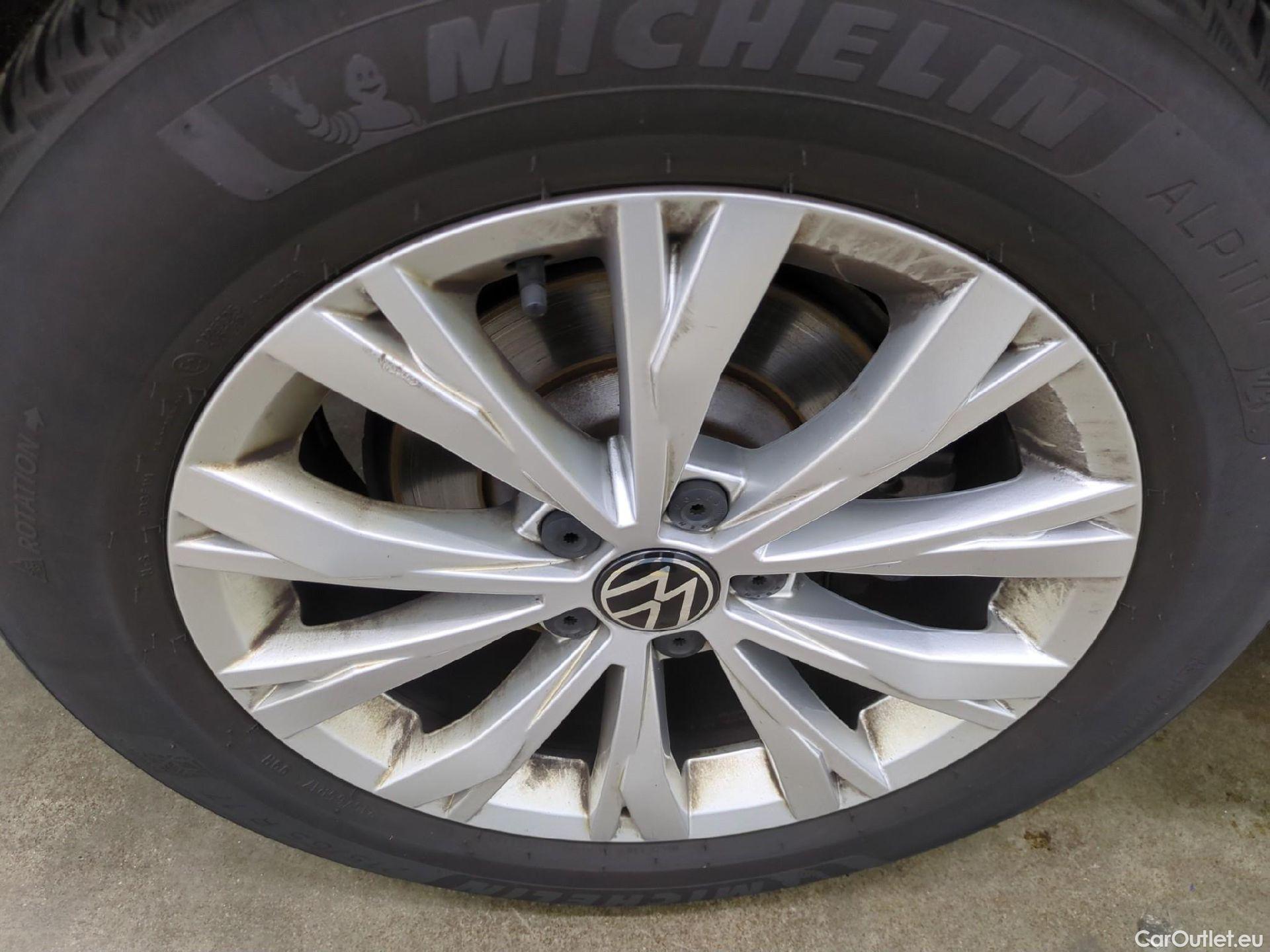  Volkswagen  Tiguan VOLKSWAGEN  / 2020 / 5P / SUV 2.0 TDI 150 DSG7 Life Business #12