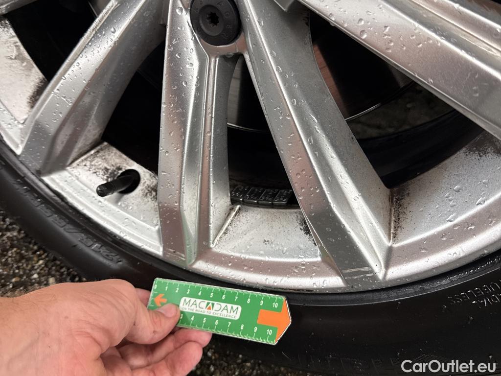  Volkswagen  Passat VOLKSWAGEN  SW / 2019 / 5P / Break 2.0 TDI EVO 150 DSG7 SW LOUNGE #19