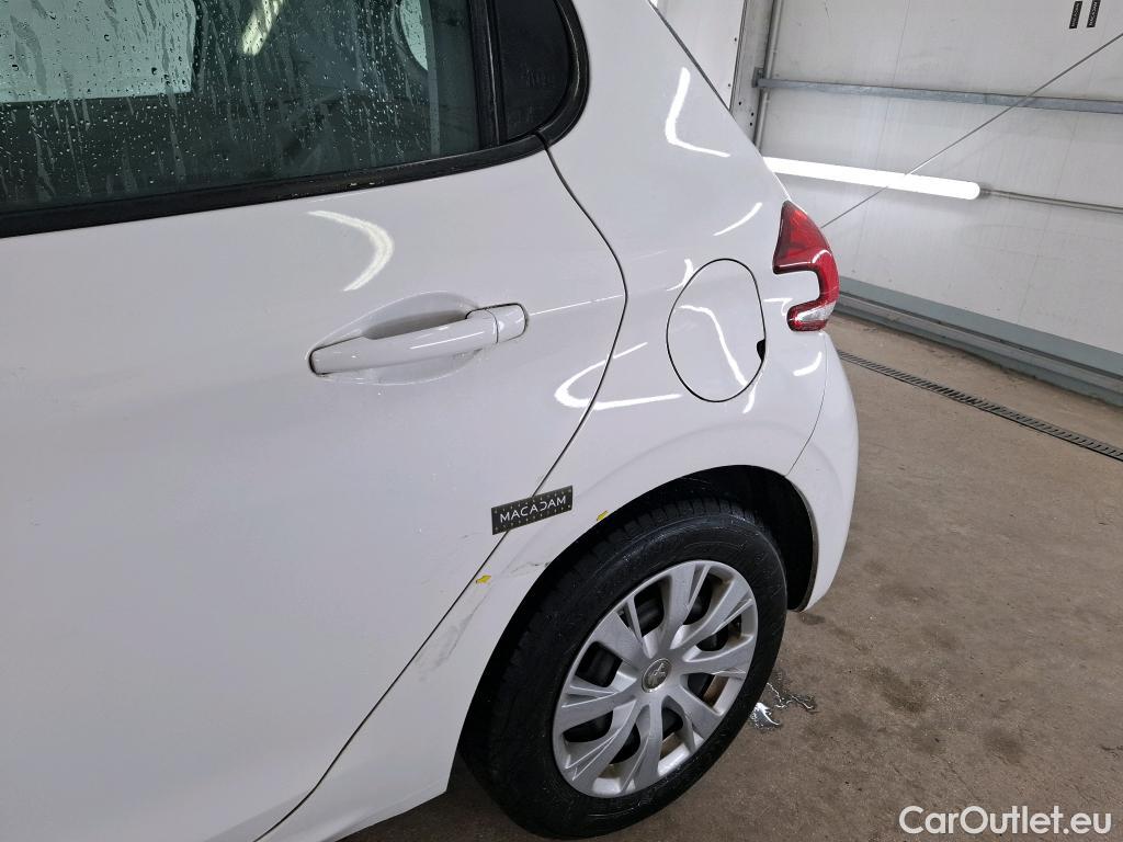  Peugeot  208  Affaire Premium Pack 1.5 HDi 100CV BVM5 E6dT #1