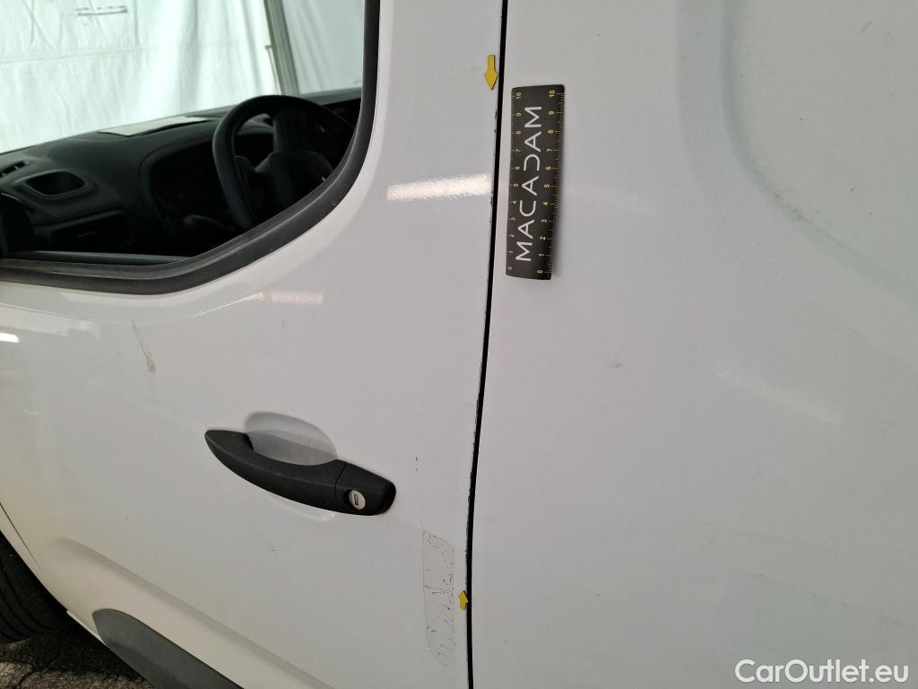  Citroen  Berlingo  Fourgon Club M 650 1.5 BlueHDi 75CV BVM5 E6dT #15