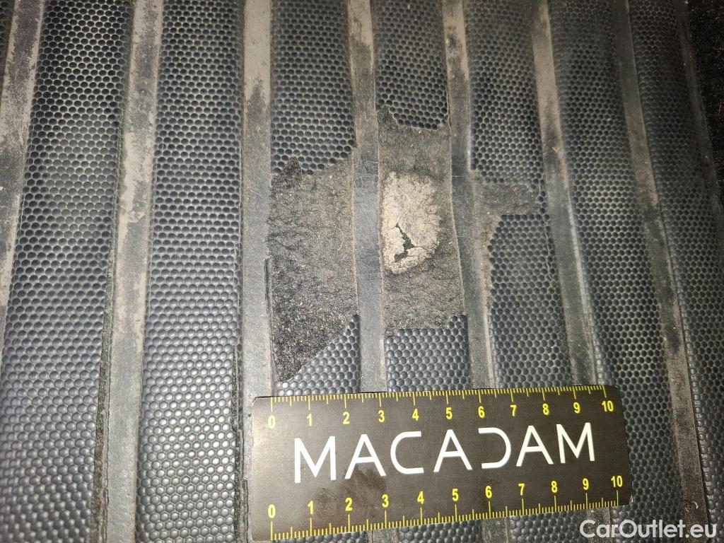  Peugeot  208  Premium 1.5 HDi 100CV BVM6 E6d #3