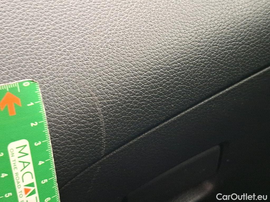  Nissan  Qashqai  1.5 DCI 115 DCT Business Edition / TRANSFO VP VF
 #24