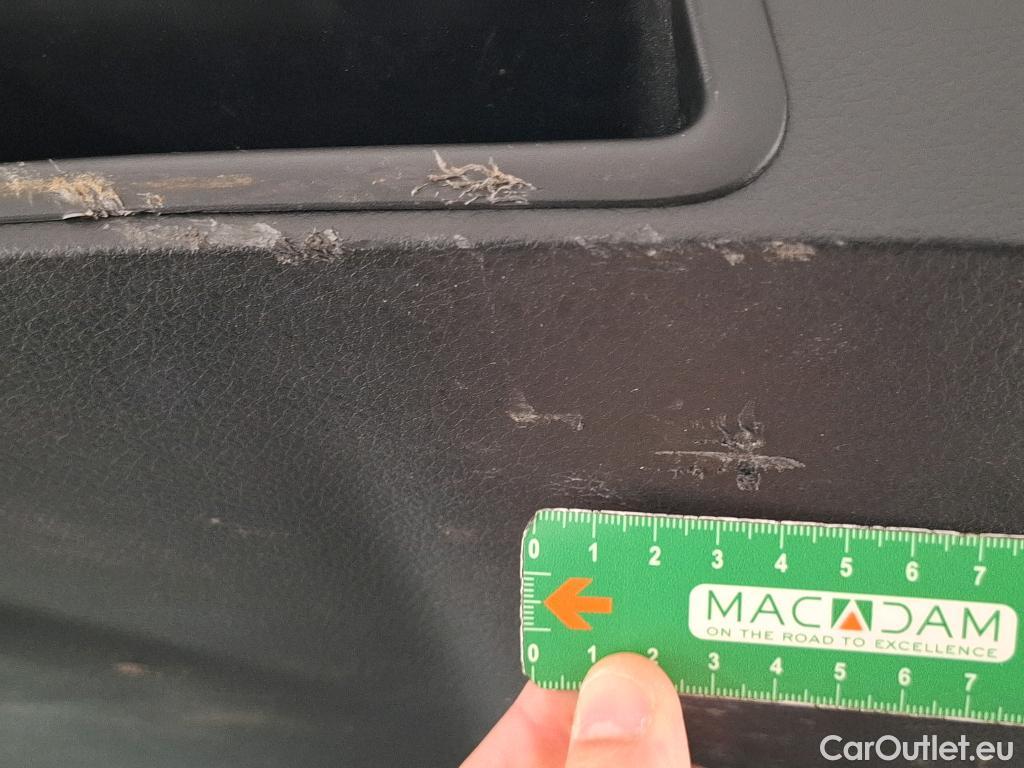  Nissan  Qashqai  1.5 DCI 115 DCT Business Edition / TRANSFO VP VF
 #32