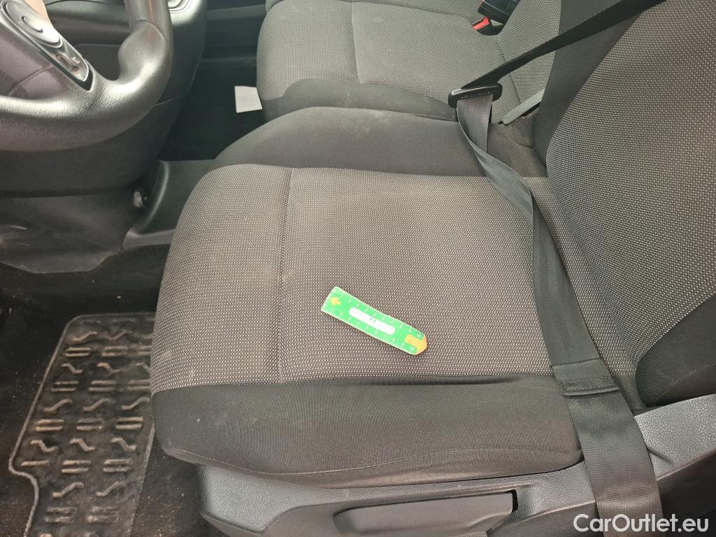  Opel  Combo OPEL  / 2018 / 4P / Fourgonnette 1.5 diesel 100chL1H1/stand CARGO PACK C #6