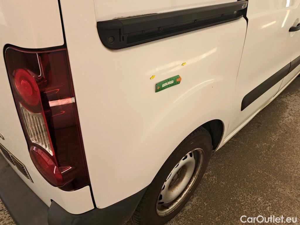  Citroen  Berlingo  Fourgon Club L1 (Court) 1.6 BlueHDi 100CV BVM5 E6 / VENTE SANS CG #5