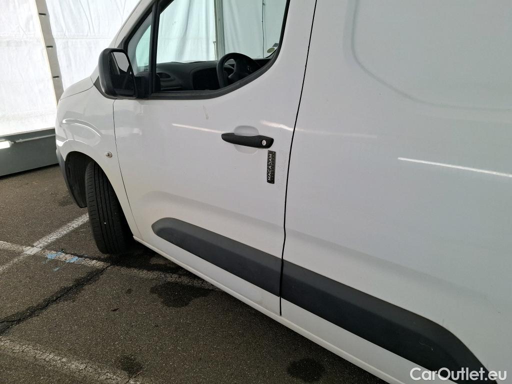  Citroen  Berlingo  Fourgon Club M 650 1.5 BlueHDi 75CV BVM5 E6dT #17