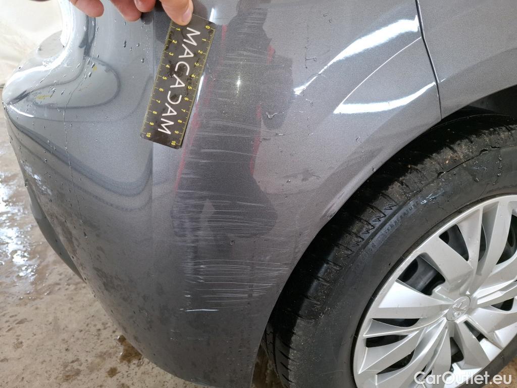  Peugeot  208  Premium 1.5 HDi 100CV BVM6 E6d #34