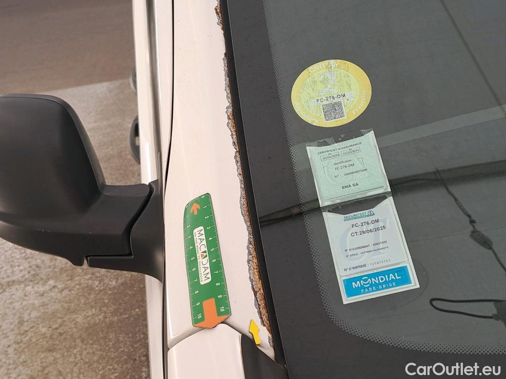  Citroen  Berlingo  Fourgon Club L1 (Court) 1.6 BlueHDi 100CV BVM5 E6 / VENTE SANS CG #18