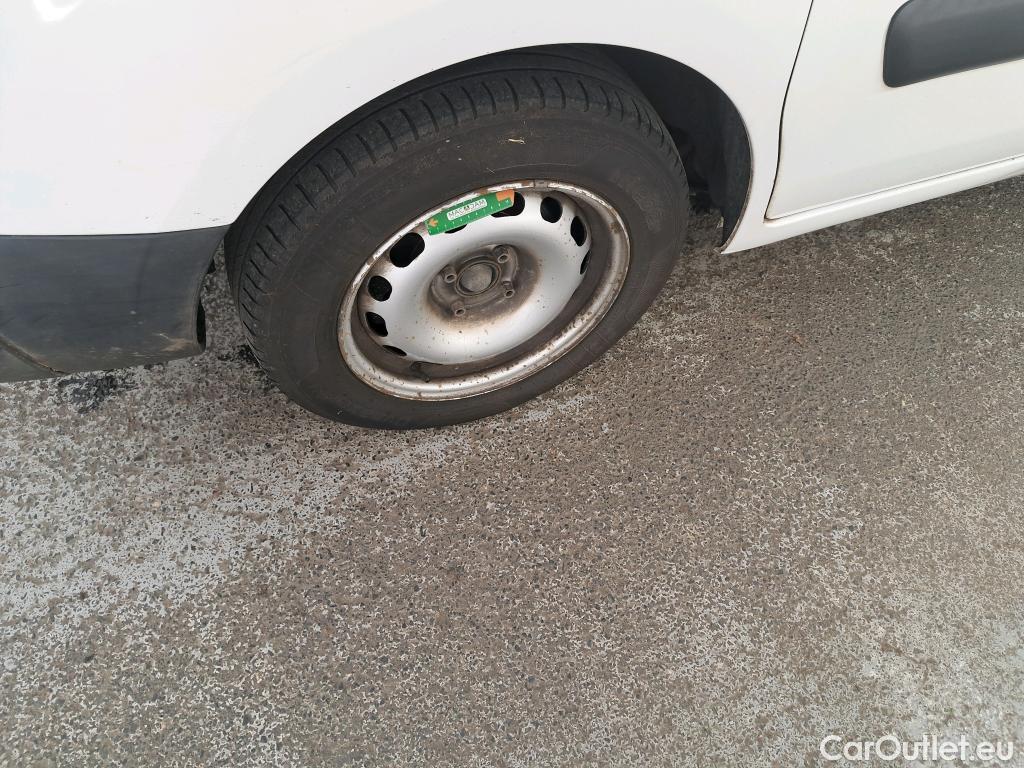  Citroen  Berlingo  Fourgon Club L1 (Court) 1.6 BlueHDi 100CV BVM5 E6 / VENTE SANS CG #35