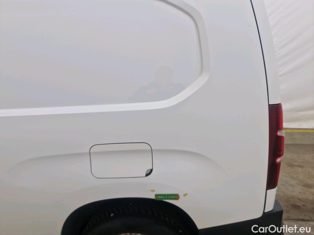  Citroen  Berlingo  Fourgon Club XL 950 1.5 BlueHDi 100CV BVM5 E6dT #71