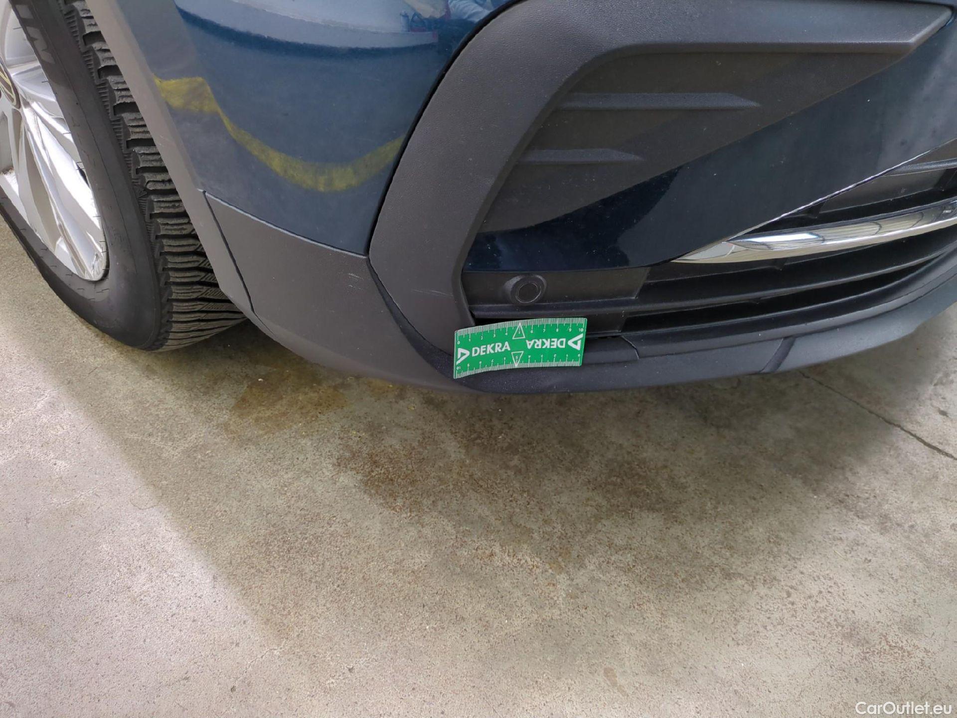  Volkswagen  Tiguan VOLKSWAGEN  / 2020 / 5P / SUV 2.0 TDI 150 DSG7 Life Business #28