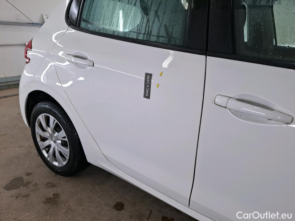  Peugeot  208  Affaire Premium Pack 1.5 HDi 100CV BVM5 E6dT #15