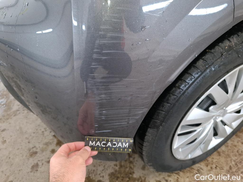  Peugeot  208  Premium 1.5 HDi 100CV BVM6 E6d #37