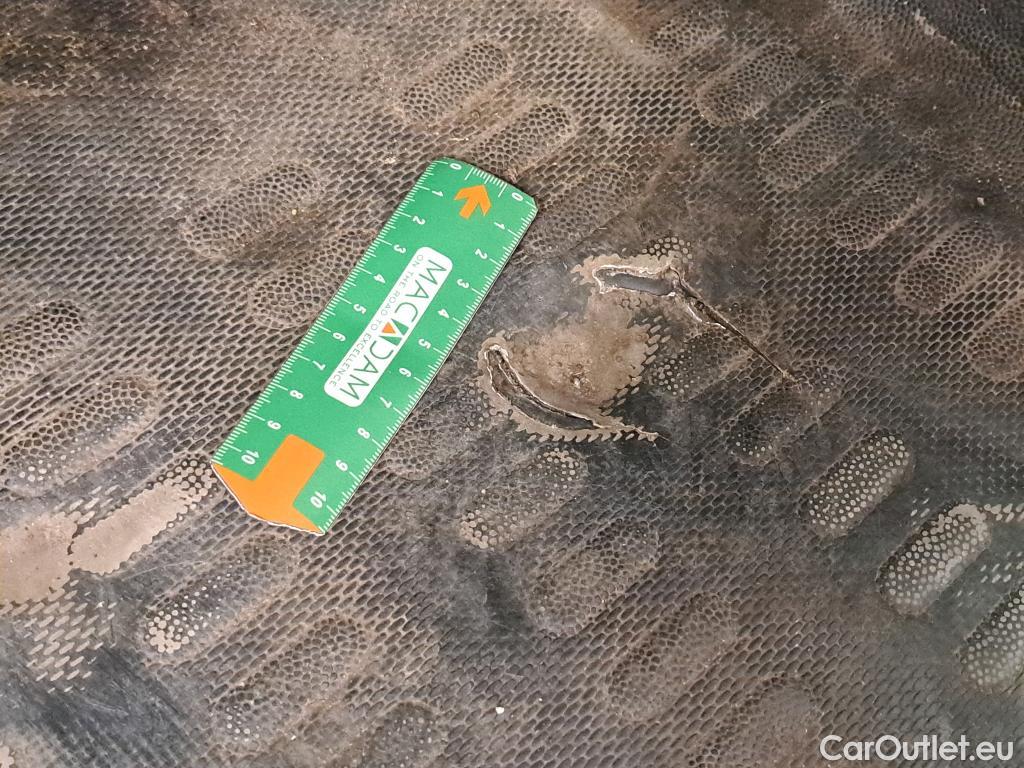  Citroen  Berlingo  Fourgon Club L1 (Court) 1.6 BlueHDi 100CV BVM5 E6 / VENTE SANS CG #24