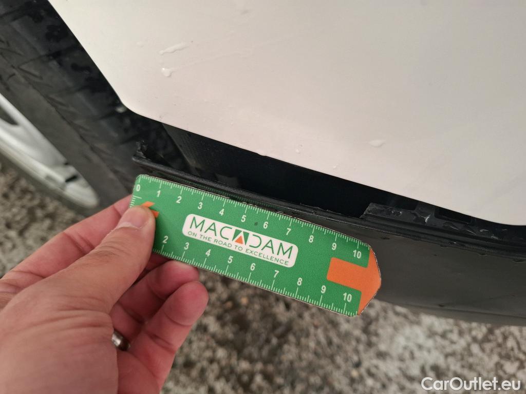  Opel  Combo OPEL  / 2018 / 4P / Fourgonnette 1.5 diesel 100chL1H1/stand CARGO PACK C #4