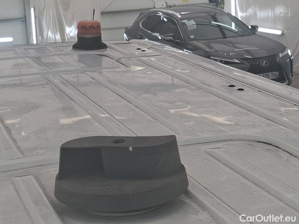  Renault  Master RENAULT  VU 4p Fourgon Gd Conf F3500 L2H2 dCi 125 #26