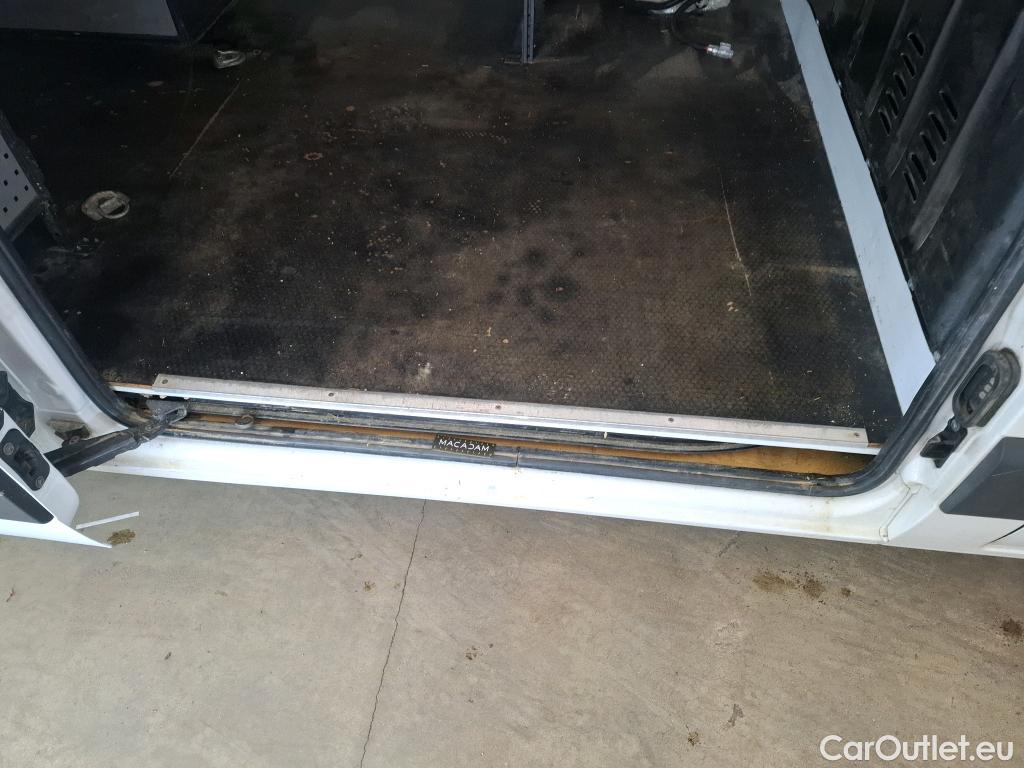  Renault  Master RENAULT  / 2019 / 4P / Fourgon tôlé FG Tr GCF F3300 L2H2 dCi 135 #25