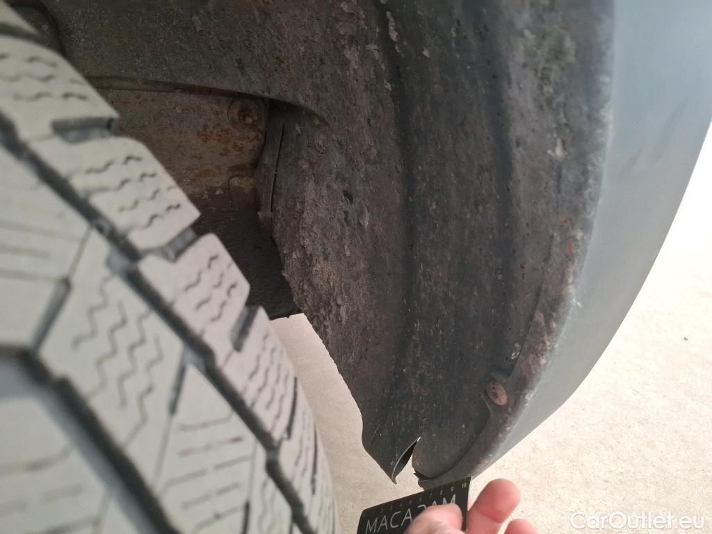  Renault  Master RENAULT  VU 4p Fourgon Gd Conf F3500 L2H2 dCi 125 #110