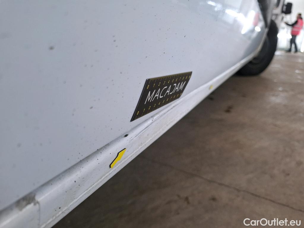  Renault  Master RENAULT  / 2019 / 4P / Fourgon tôlé FG Tr GCF F3300 L2H2 dCi 135 #16