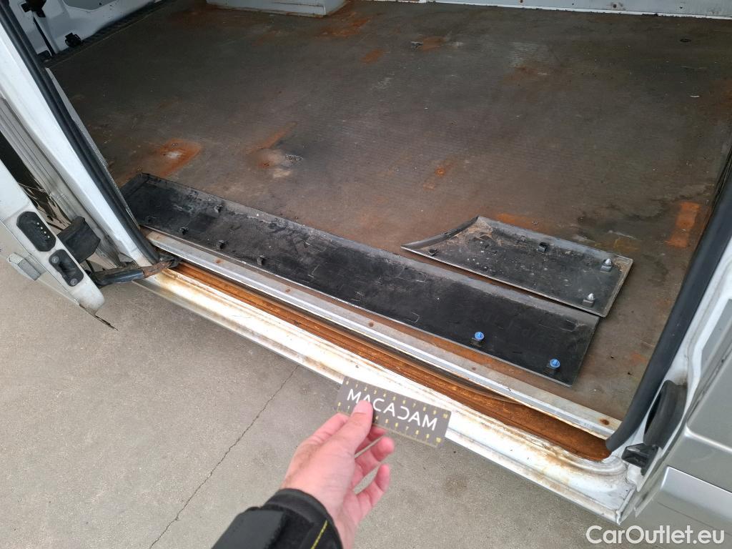  Renault  Master RENAULT  / 2014 / 4P / Fourgon tôlé &FG GCf Trac F3500 L2H2 dCi 110 Euro6 #28