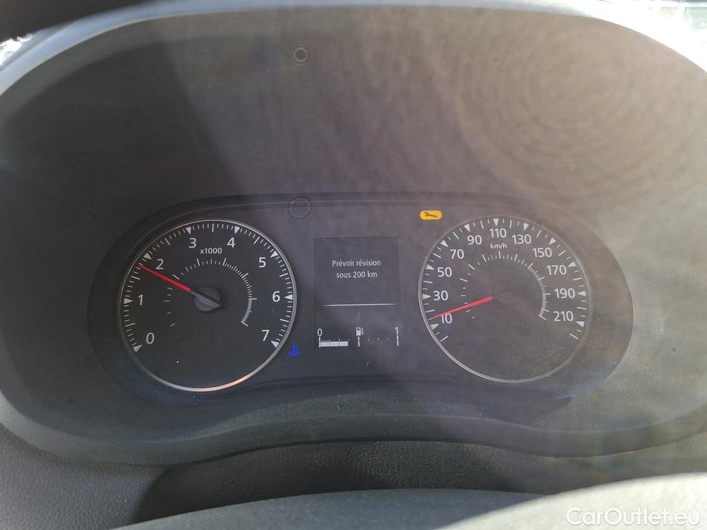  Renault  Master  Fourgon L2H2 3 5 Grand Confort dCi 135CV BVM6 E6dT #56