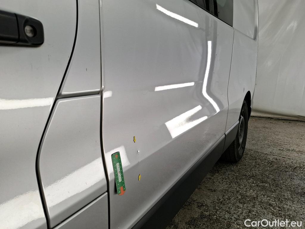  Renault  Trafic  III Fourgon Grand Confort L2H1 1200 dCi 170CV BVA6 E6dT #4