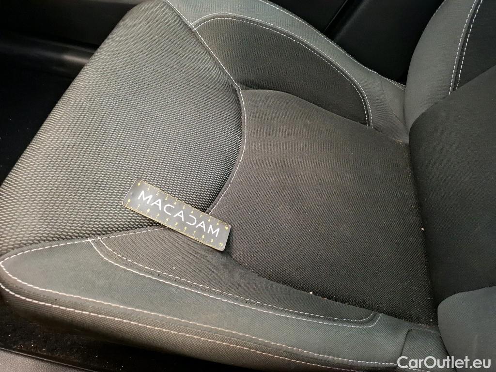  Renault  Clio  IV Air MediaNav 1.5 dCi 75CV BVM5 E6 #3