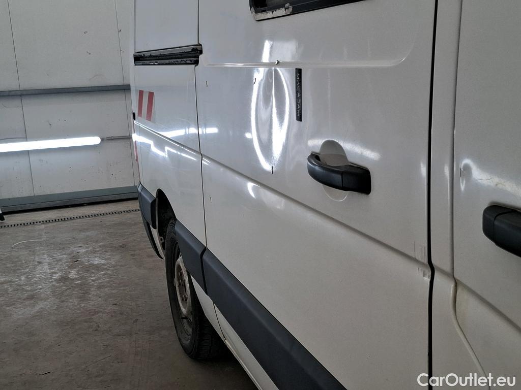  Renault  Master RENAULT  VU 4p Fourgon Gd Conf F3500 L2H2 dCi 125 #48