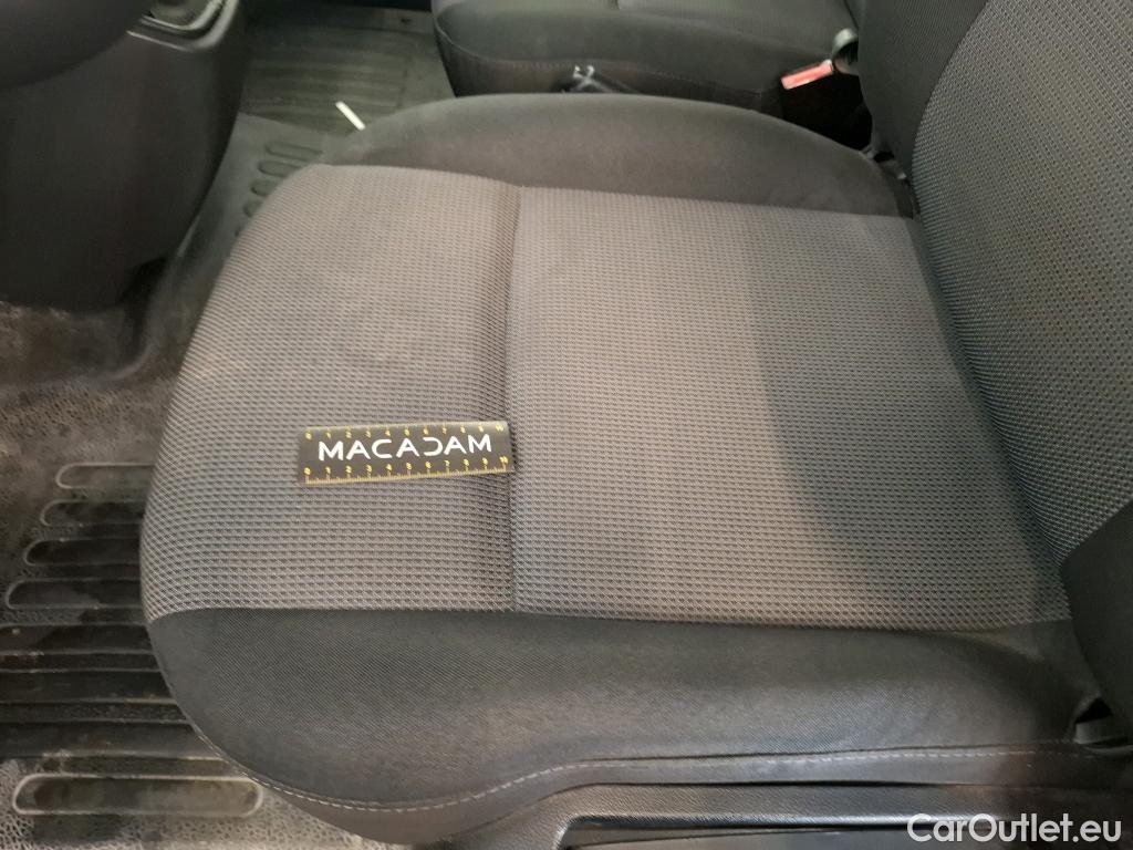  Renault  Master RENAULT  / 2019 / 4P / Fourgon tôlé FG Tr GCF F3300 L2H2 dCi 135 #36