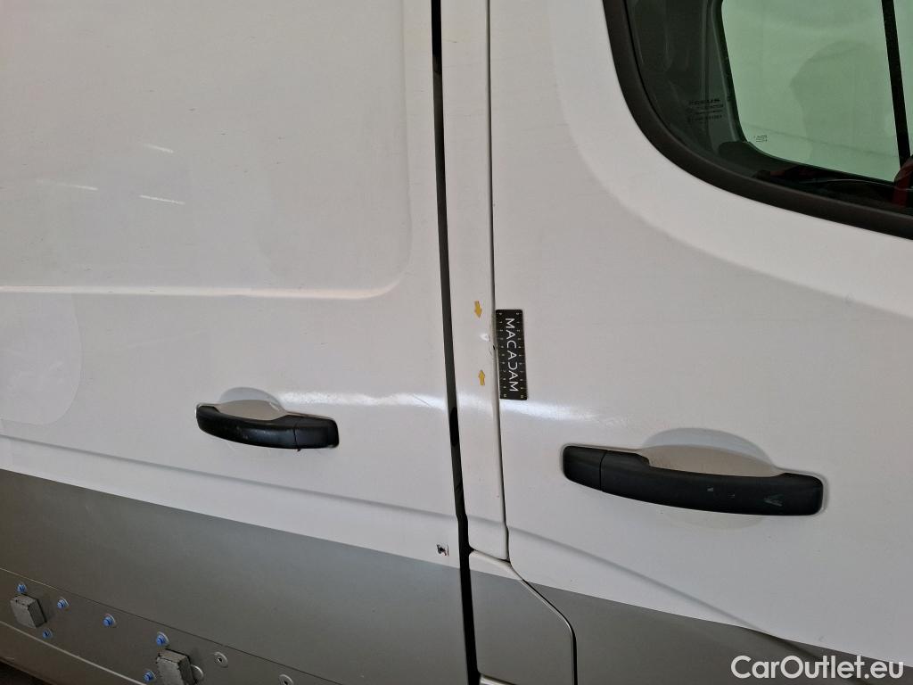  Renault  Master RENAULT  / 2014 / 4P / Fourgon tôlé &FG GCf Trac F3500 L2H2 dCi 110 Euro6 #39