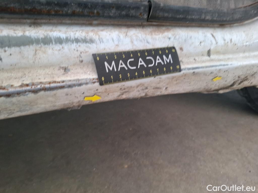  Renault  Master RENAULT  VU 4p Fourgon Gd Conf F3500 L2H2 dCi 125 #85