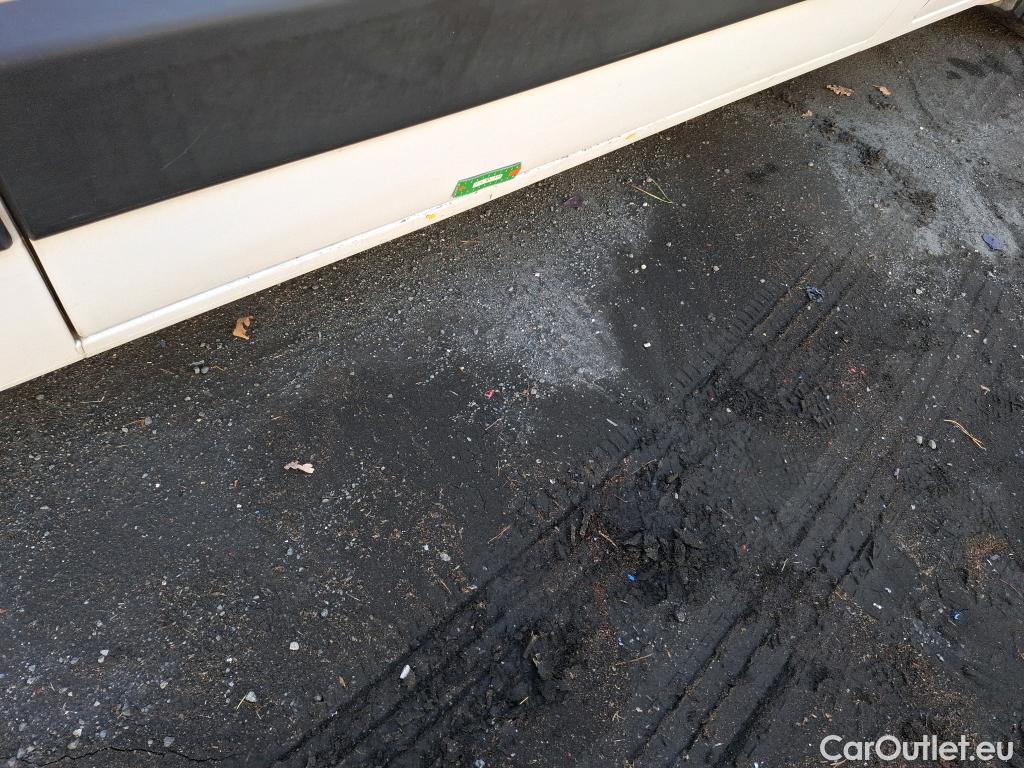  Renault  Master  Fourgon L2H2 3 5 Grand Confort dCi 135CV BVM6 E6dT #34